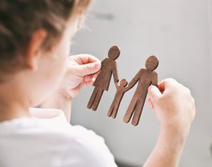 δικαιώματα γονέα που δεν έχει την επιμέλεια